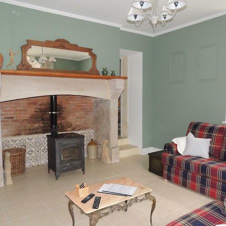 La Tour Du Chambon Apartment Brignac-la-Plaine ภายนอก รูปภาพ