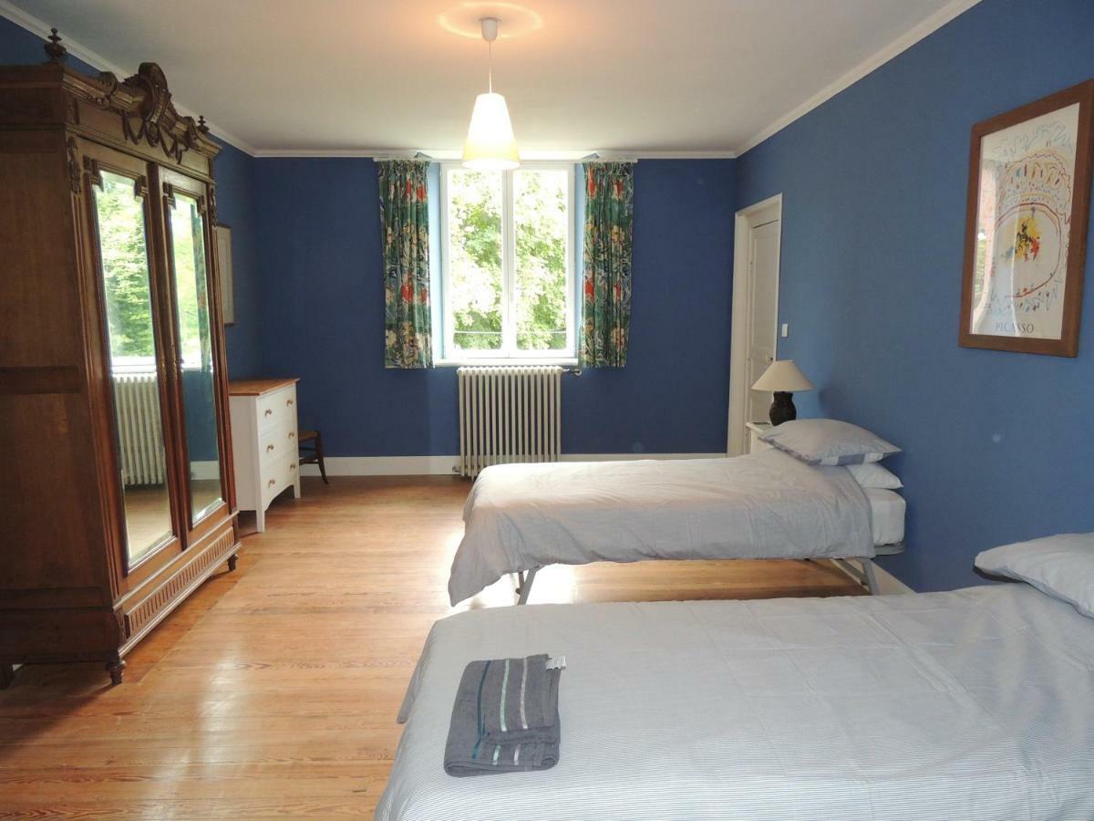 La Tour Du Chambon Apartment Brignac-la-Plaine ภายนอก รูปภาพ