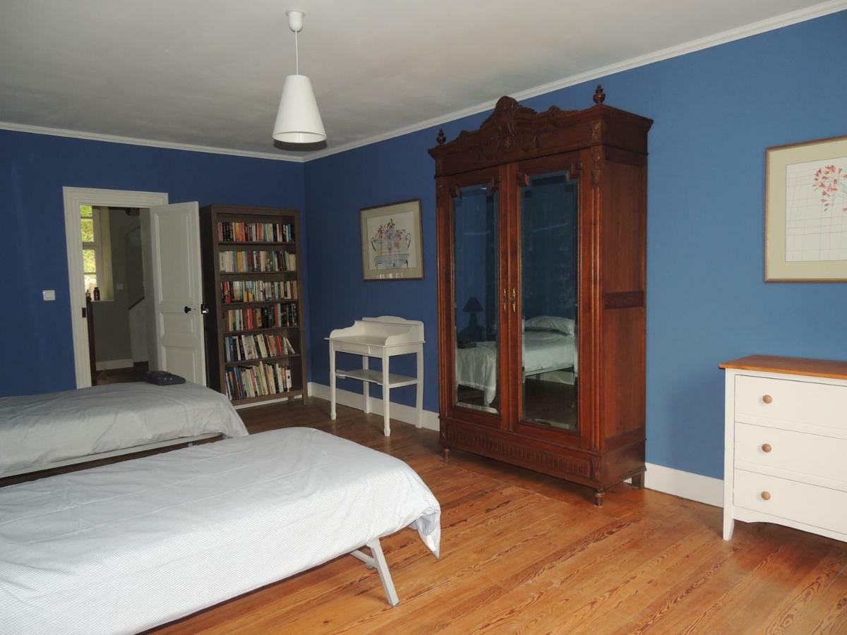 La Tour Du Chambon Apartment Brignac-la-Plaine ภายนอก รูปภาพ