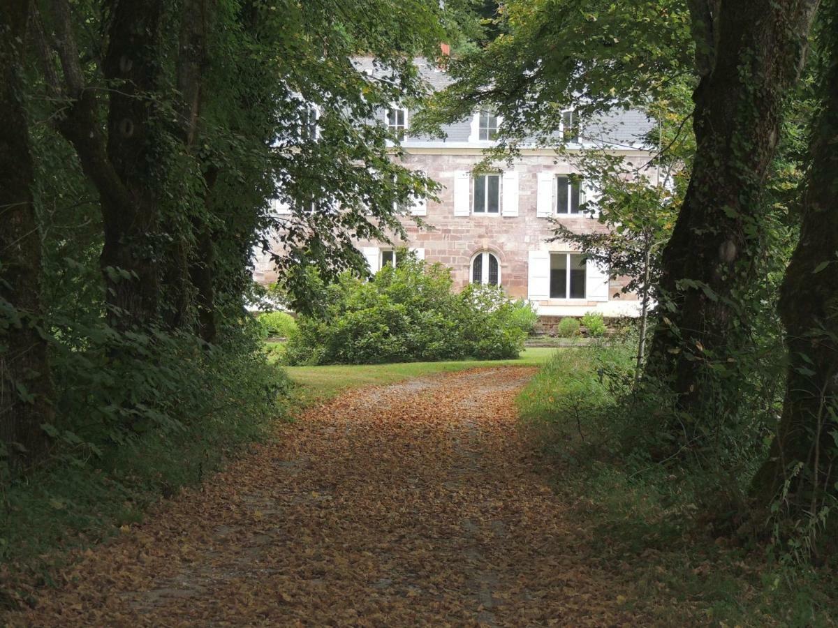 La Tour Du Chambon Apartment Brignac-la-Plaine ภายนอก รูปภาพ